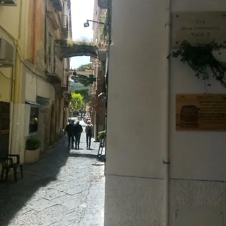 La Dimora Di Enea Via Indipendenza Casa vacanze